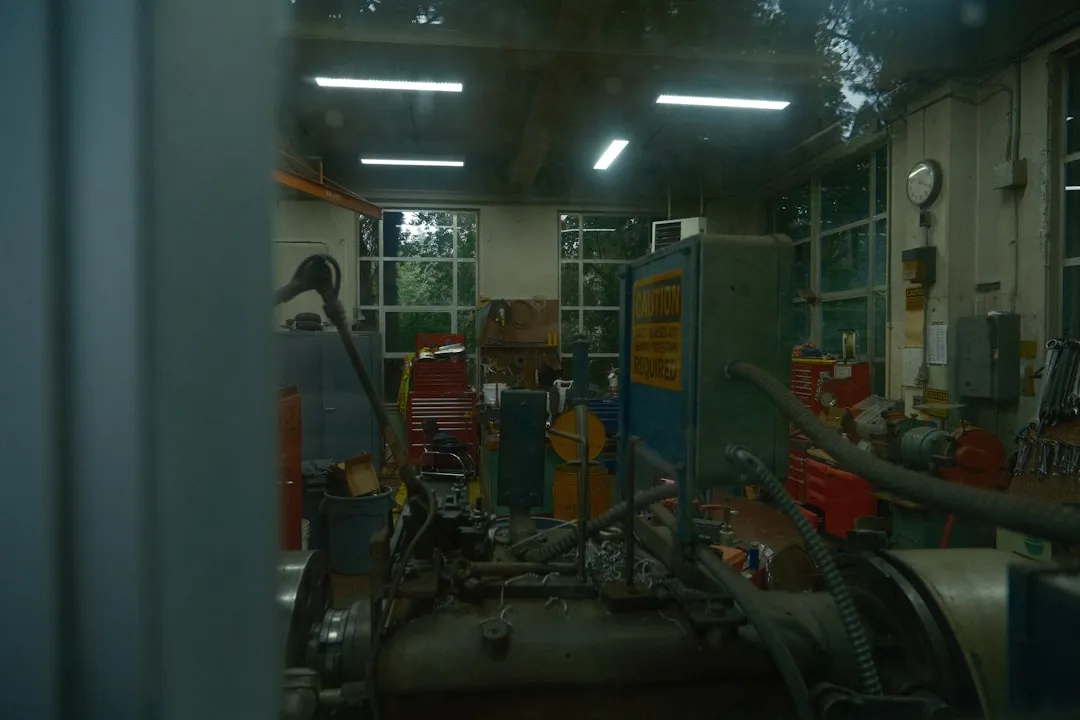 重庆地区企业宣传单设计趋势分析与印刷工艺要点